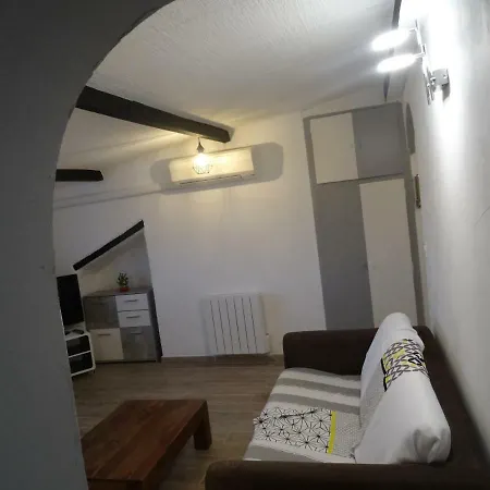 Appartement F2 Centre - Gare *