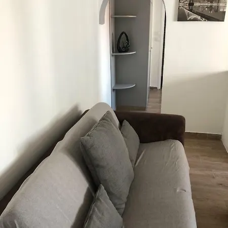 Appartement F2 Centre - Gare *